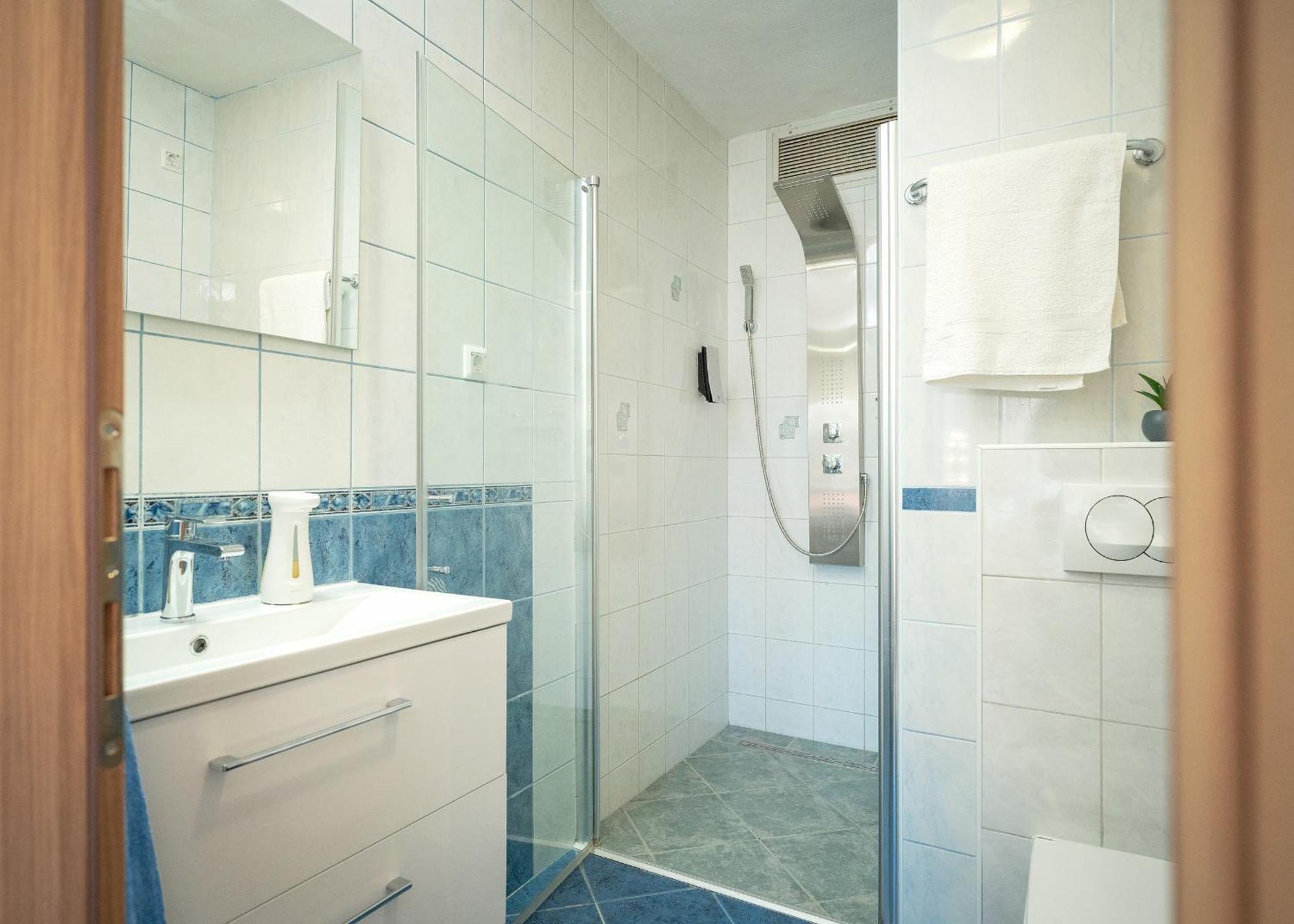 Apartments Edi - Zf Hvar Хвар Екстер'єр фото